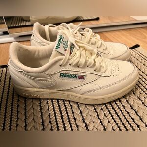 Reebok Sneaker size 5.5